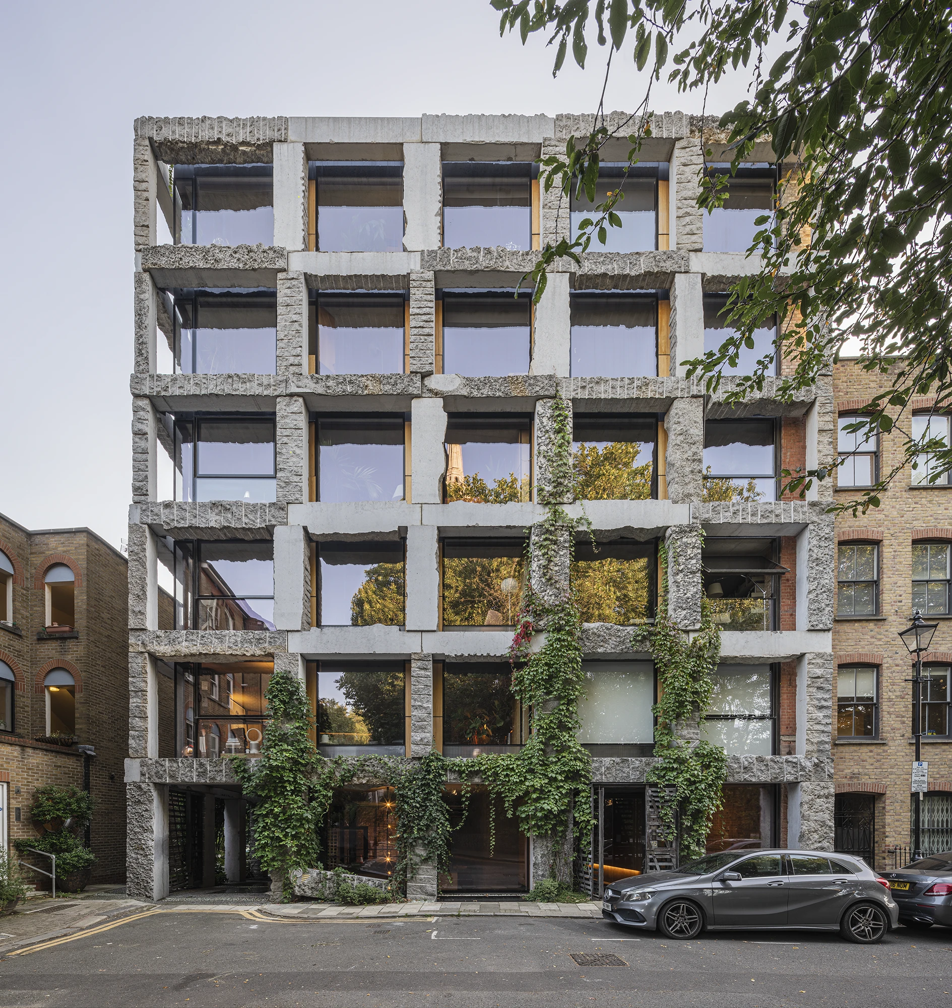 JG Clerkenwell Close AMIN TAHA