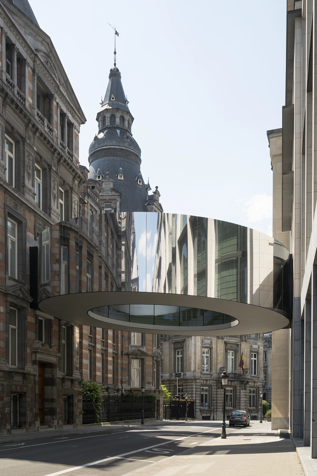 TONDO OFFICE KGDVS BRUSELAS